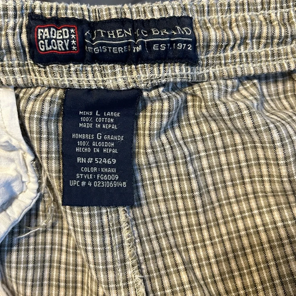 Men's Faded Glory Vintage 90’s Cargo Shorts 100% Cotton Size Large